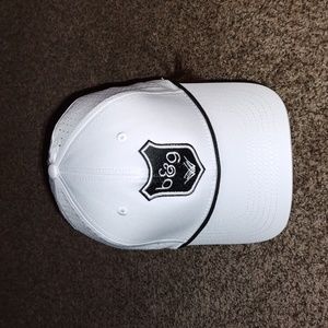 UNRL Explorer Mid-Pro Adjustable Snapback White Men's Cap Hat OS